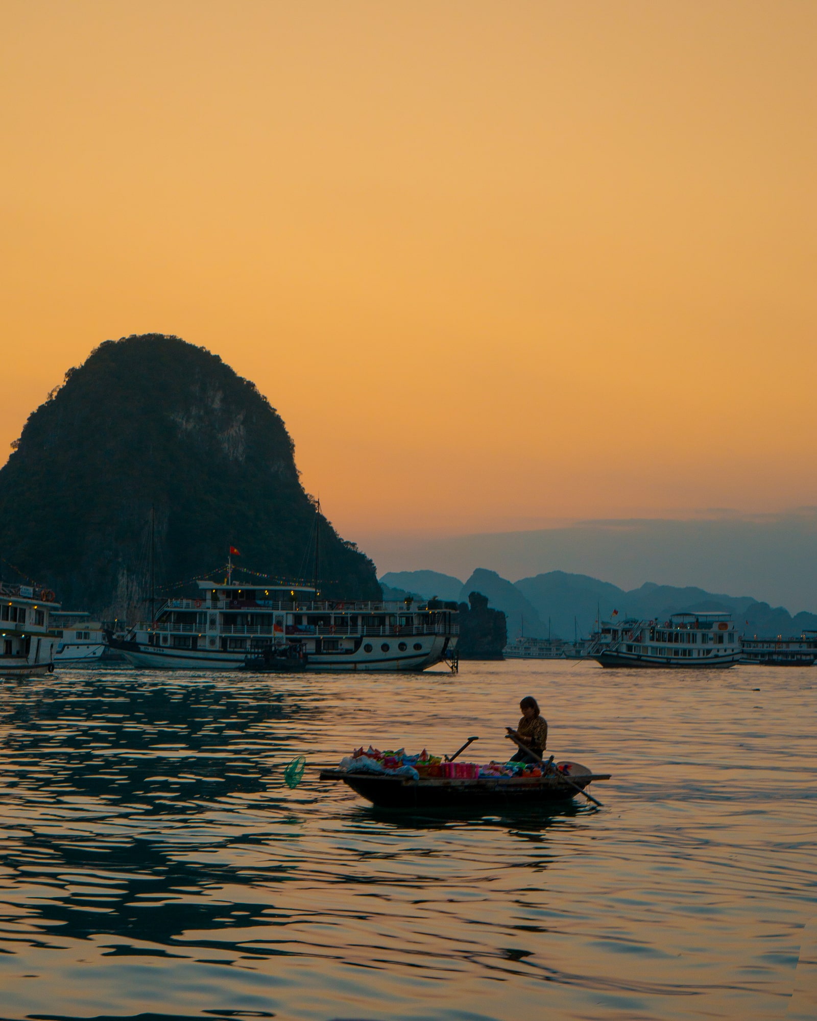halong bay