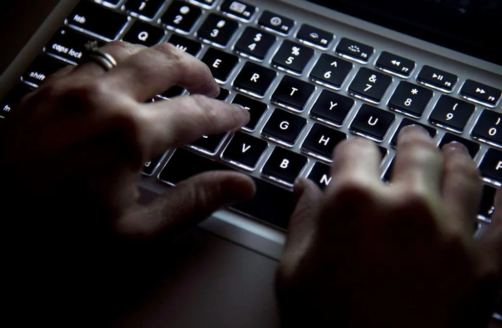 A tip from U.S. authorities has exposed a major child sex abuse ring in Australia with links to Canada, the United States, Asia, Europe and New Zealand, police said on Nov. 11, 2020. (The Canadian Press)