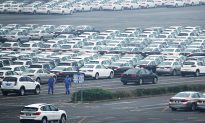 Chinese Auto Sales Post Worst-Ever Monthly Decline as Trade War Intensifies