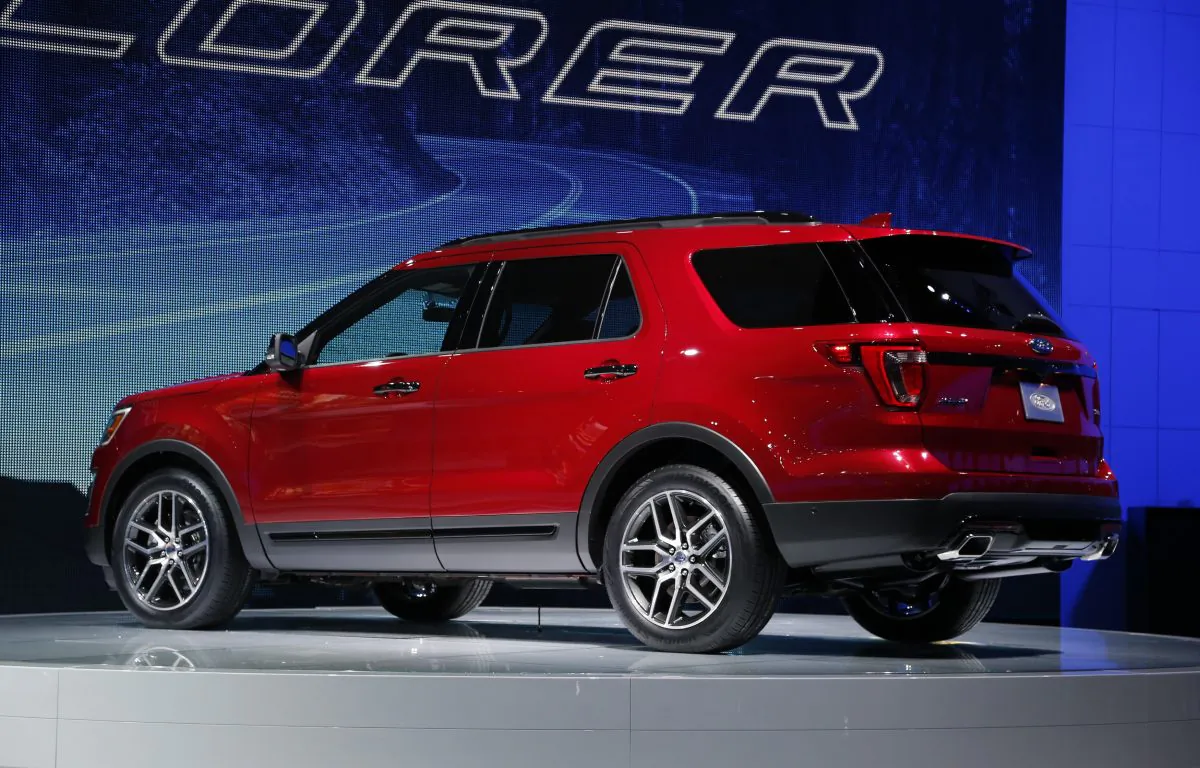 The 2016 Ford Explorer is shown during the model's world debut at the Los Angeles Auto Show in L.A., Calif., on Nov. 19, 2014. (Lucy Nicholson/Reuters)