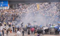 UK to Suspend Crowd Control Supplies to Hong Kong