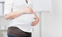 Pregnant Woman’s Ultrasound Reveals ‘High Risk’ Momo Twins–but She Rejects Option to Abort