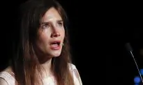 Knox Accuses Media of Having Built False Story Around Her