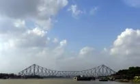 Houdini-Inspired River Escape Turns Tragic in India