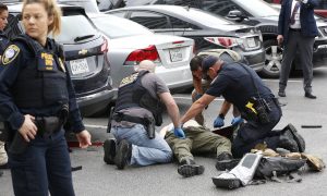 Man Shot in Gunfire Exchange Outside Dallas Courthouse Dies
