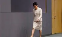 Hong Kong Leader Issues Apology, Refuses to Retract Extradition Bill