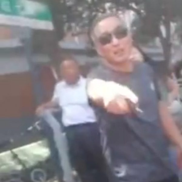 Student defend driver