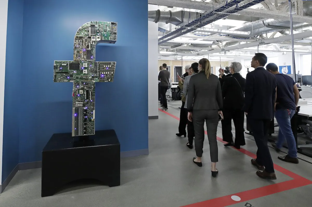 Media and guests tour Facebook's new 130,000-square-foot offices, which occupy the top three floors of a 10-story Cambridge, Mass., building, on Jan. 9, 2019. (Elise Amendola/AP Photo)