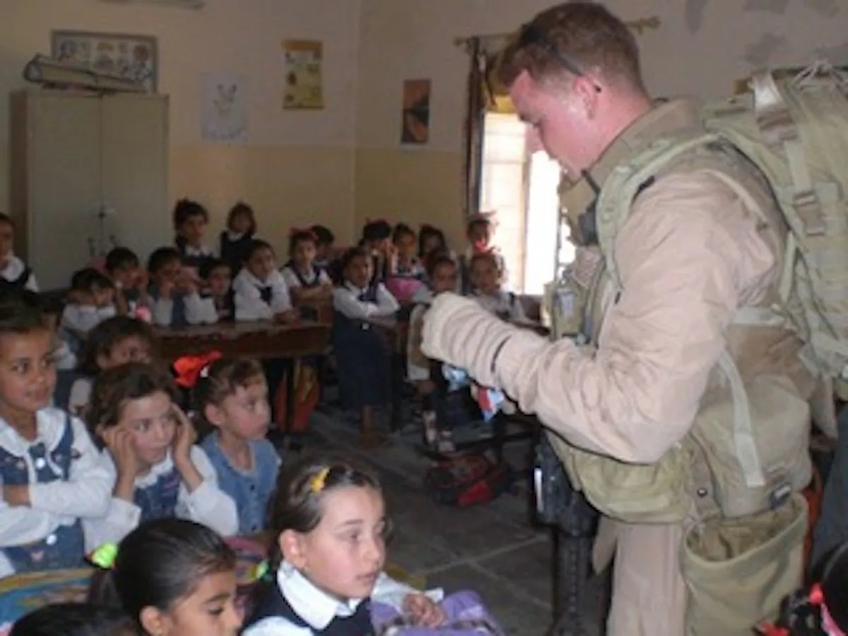Brian Dix with Iraqi school girls. (Courtesy of Brian Dix)