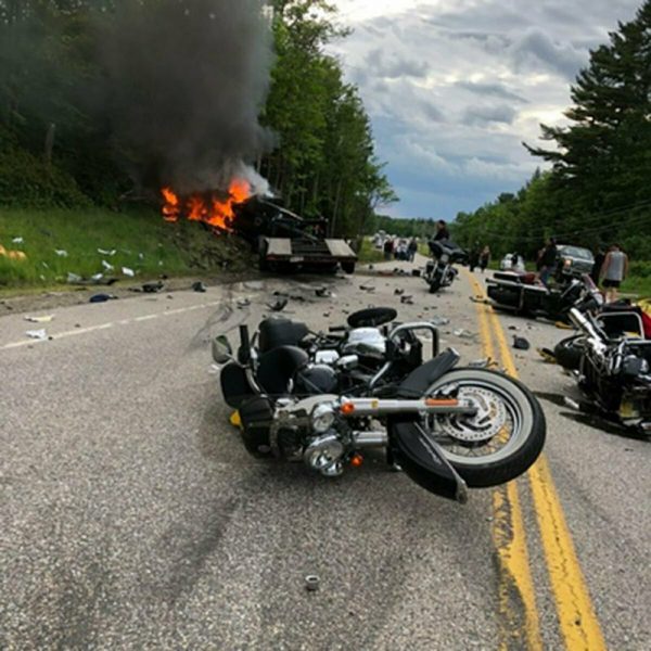 Motorcyclers mourn fatal crash 2
