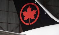 Air Canada Reviewing How Crew Left Passenger on Parked Plane