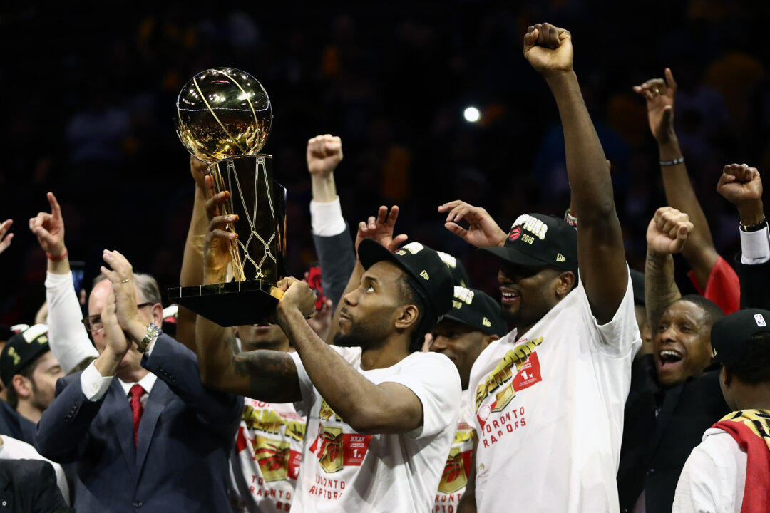 Kawhi Leonard celebrates after the Toronto Raptors won the NBA championship over the Golden State Warriors on June 13, 2019. (Ezra Shaw/Getty Images)