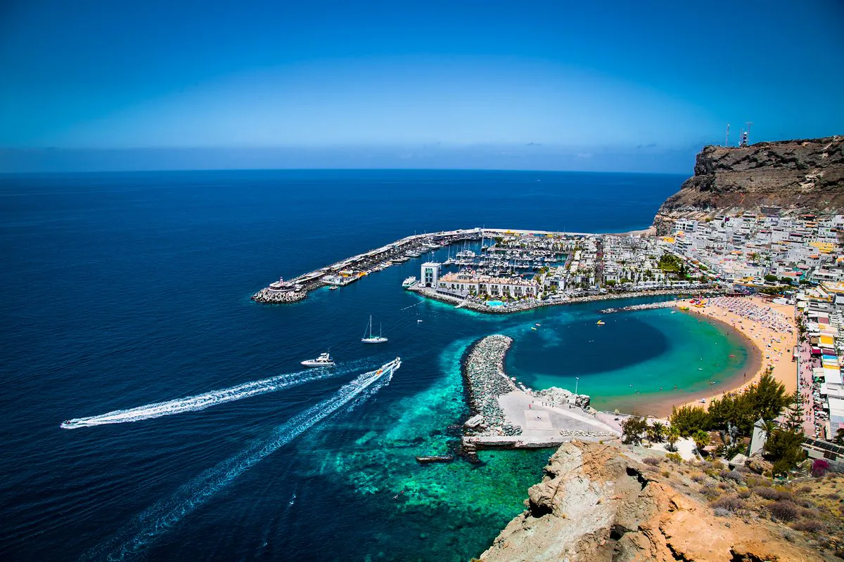 Puerto de Mogan town on the coast of Gran Canaria island, Spain. (Aleksandar Todorovic/Shutterstock)
