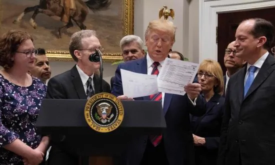 Bipartisan Anti-Surprise Medical Billing Measure Advances in Senate