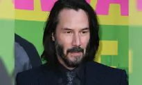 150,000 Keanu Reeves FANS Sign Petition to Make Him TIME Magazine’s ‘Person of the Year’