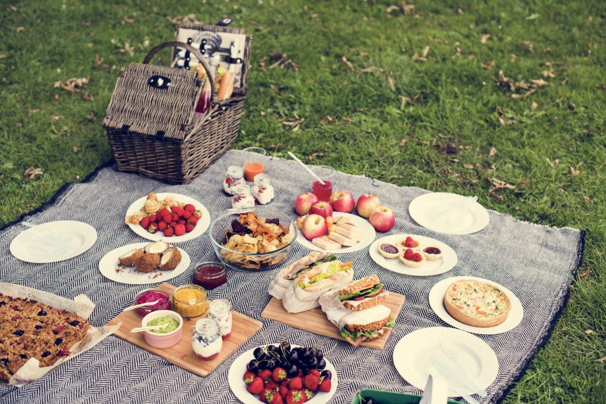 Picnics are one of summer's simplest pleasures. (Shutterstock)
