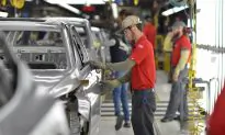 US Private Sector Firm Growth Rises to 10-month High