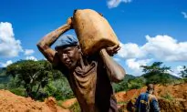 Risking Beijing’s Ire, Mineral-Rich Zimbabwe Wants US Trade