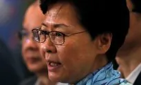 Hong Kong Leader Seeks Meeting With Students After Mass Protests