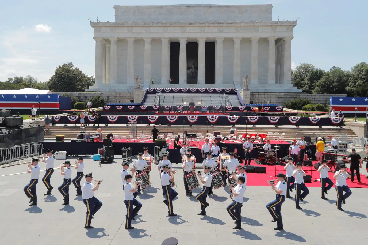 Members of a U.S. military band rehearse as preparations continue for President Donald Trump's Fourth of July speech at the Lincoln Memorial in Washington on July 3, 2019. (Jim Bourg/Reuters)