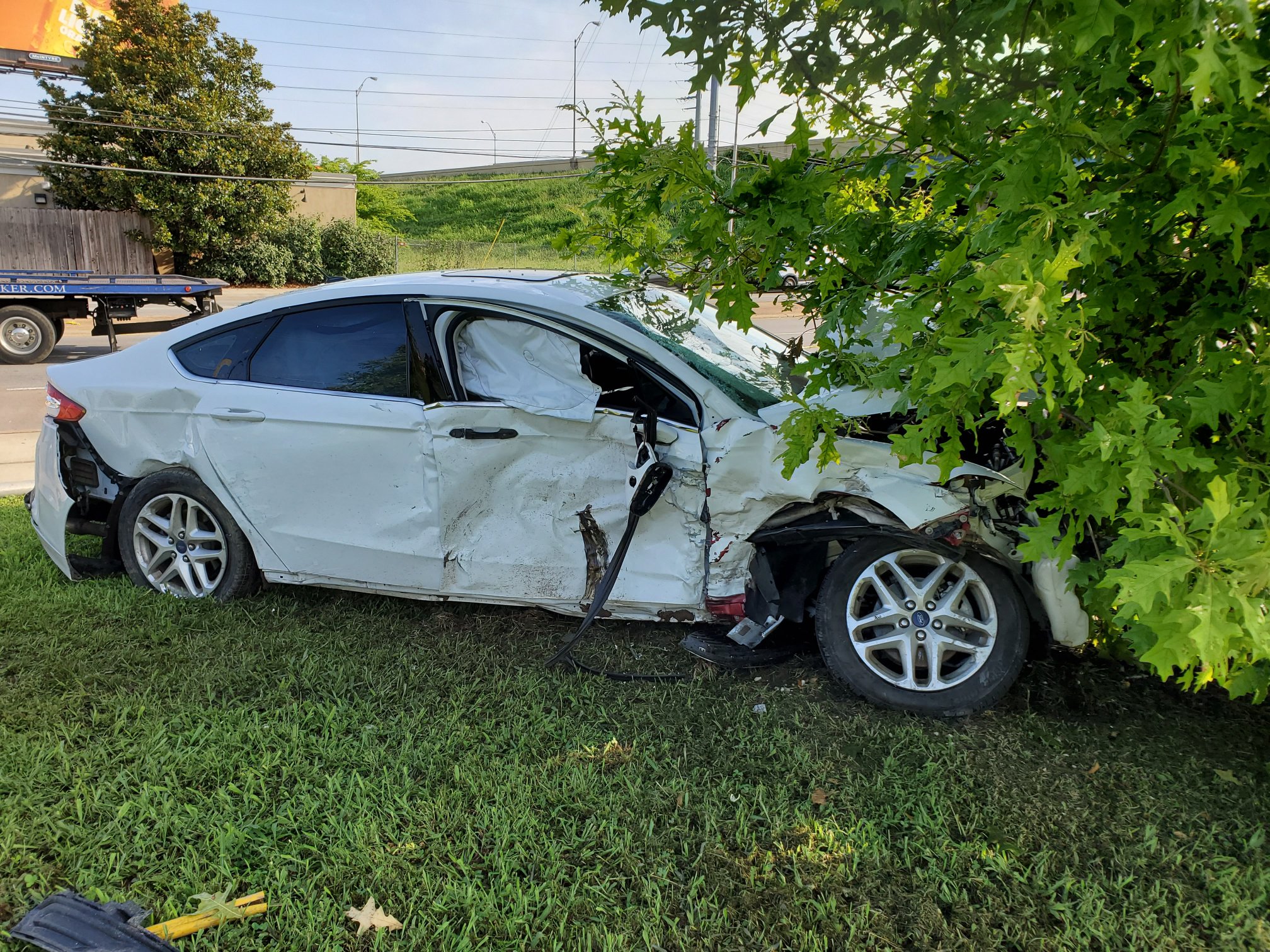 Nashville Officer Killed in Crash as Unlicensed Teen Slams Into Squad Car