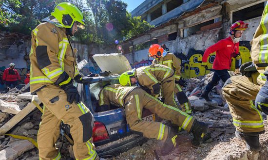 Here’s How to Stay Safe Before, During, and After an Earthquake Strikes