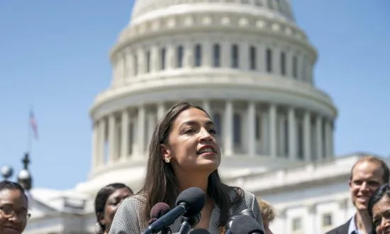 A View From Canada: US Democrats Should Worry Us All