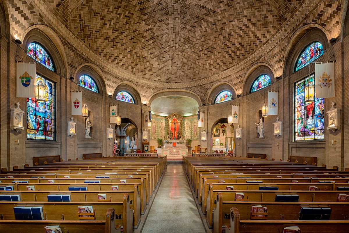 The beautiful interior of the Basilica of Saint Lawrence in Asheville, North Carolina, gives an immediate sense of a sacred place. (Shutterstock)