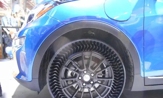 Michelin Uptis Prototype at Movin’On Event