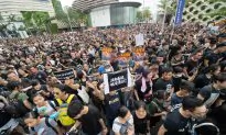 Hong Kong Leader Says Bill Is Dead, but Protesters Don’t Buy It