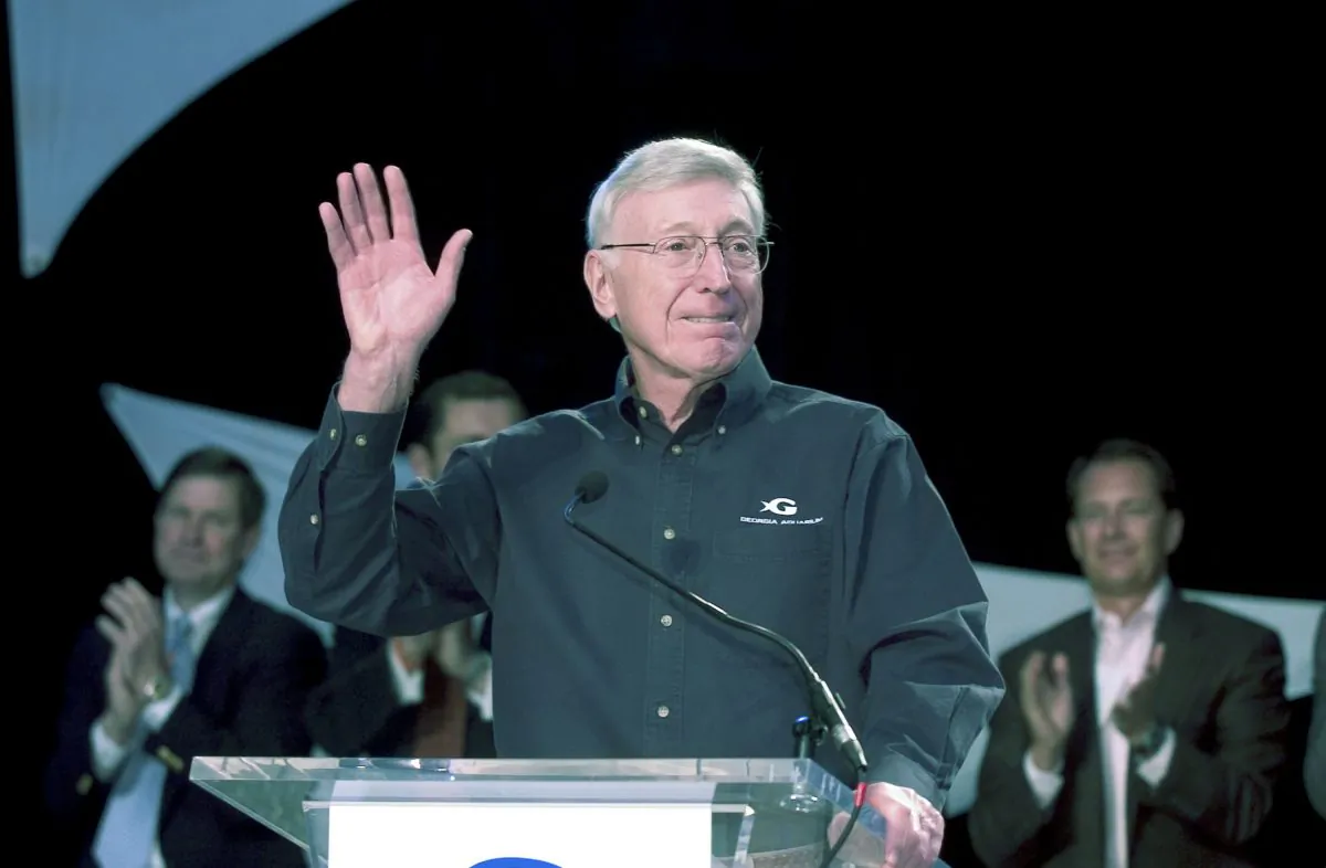 Home Depot co-founder Bernie Marcus speaks prior to a ribbon cutting ceremony at the Georgia Aquarium in Atlanta on November 19, 2005. (Barry Williams/Getty Images)