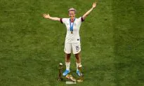 US Women’s Soccer Team Captain Megan Rapinoe Felt ‘Pride’ While Kneeling During Anthem