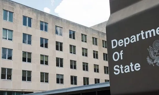 Senators Urge State Department to Help Rescue Stranded Americans