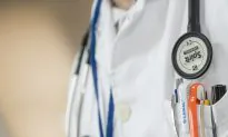 Florida Mom Arrested After Filming Daughter Licking Tongue Depressor at Medical Clinic
