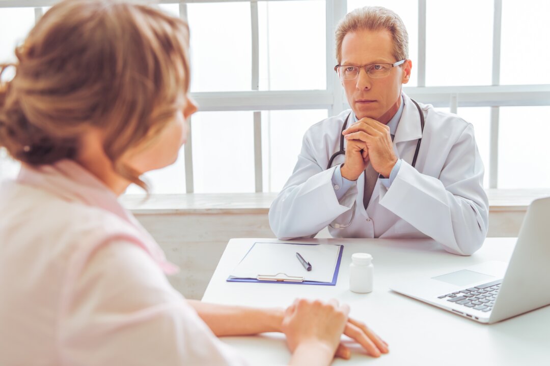 Patients have the right to obtain all relevant information, both pros and cons. (George Rudy/Shutterstock)