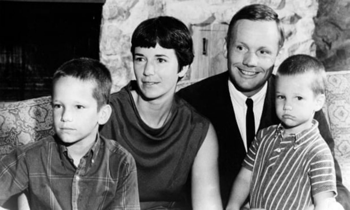 Neil Armstrong with his family