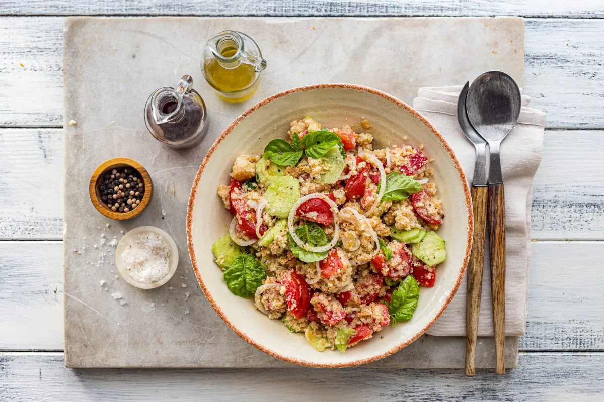 Panzanella is an iconic Tuscan dish, a zero-waste salad made with leftover bread and the best produce of the summer. (Giulia Scarpaleggia)