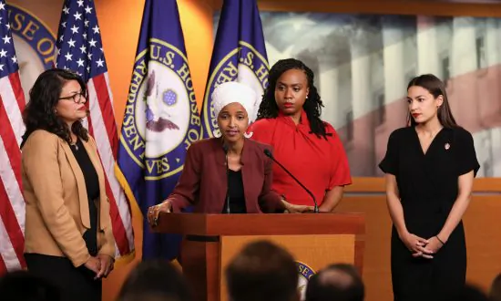 Trump Says ‘Squad’ a ‘Racist Group of Troublemakers’ Who ‘Are Not Very Smart’