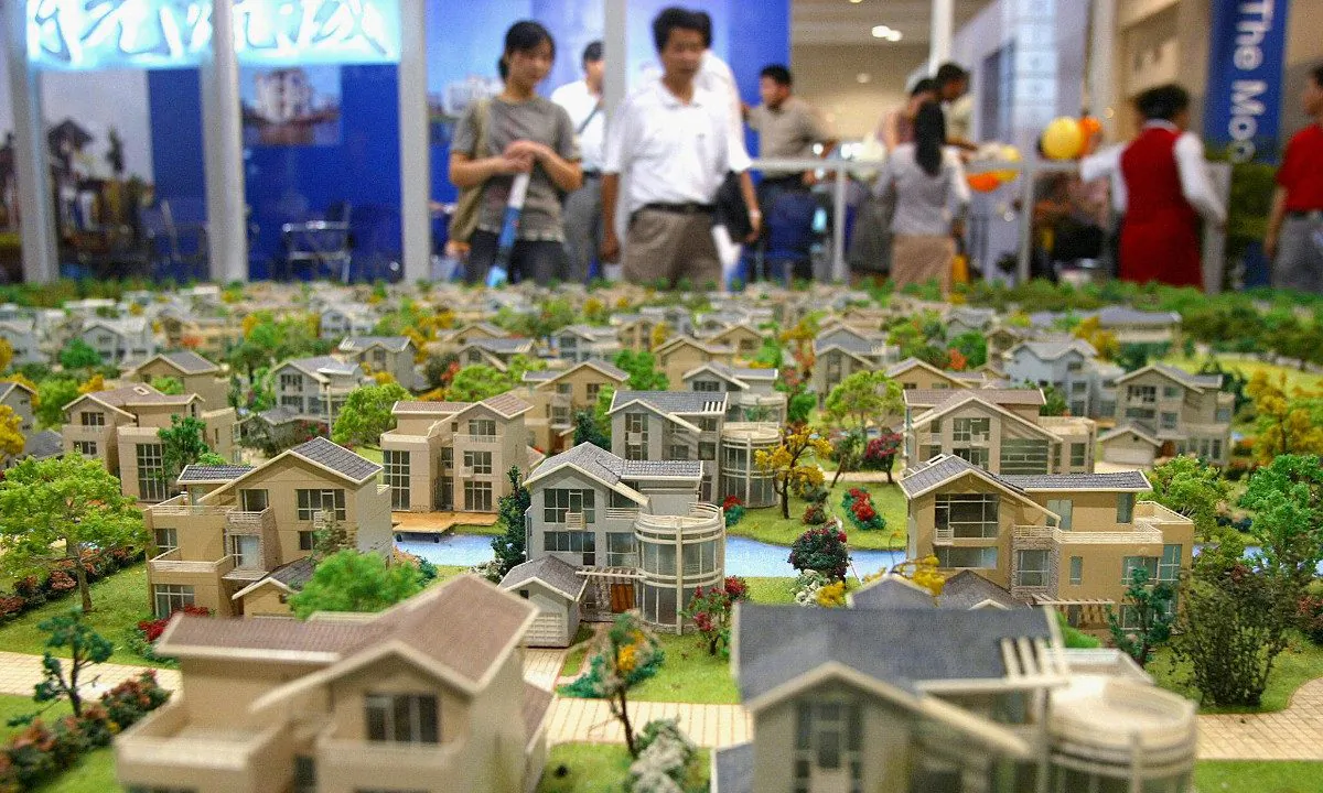 A display of model villas in Shanghai. (Liu Jin/AFP/Getty Images)