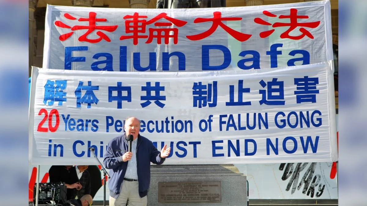 Peter Westmore, former president of the National Civic Council, speaks at a rally in Melbourne, Australia on July 20, 2019. (Chen Ming/Epoch Times) 