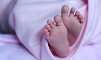 Woman, 25, Gives Birth to Seven Babies Naturally: Reports