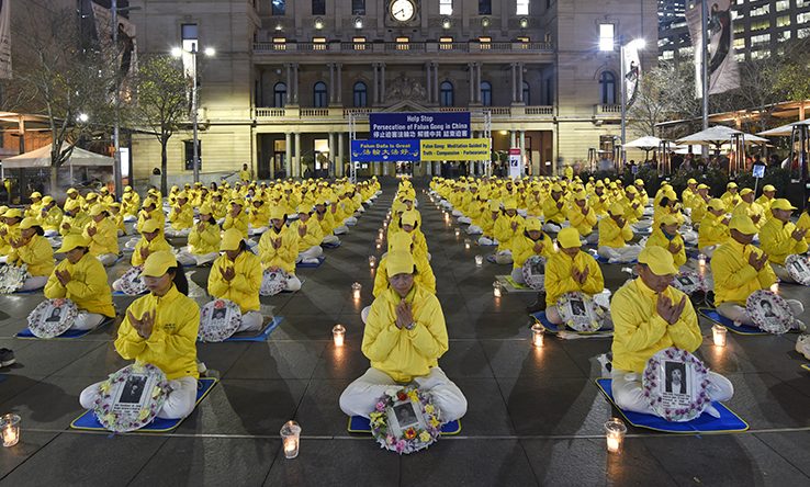 Falun Gong practitioners in Sydney