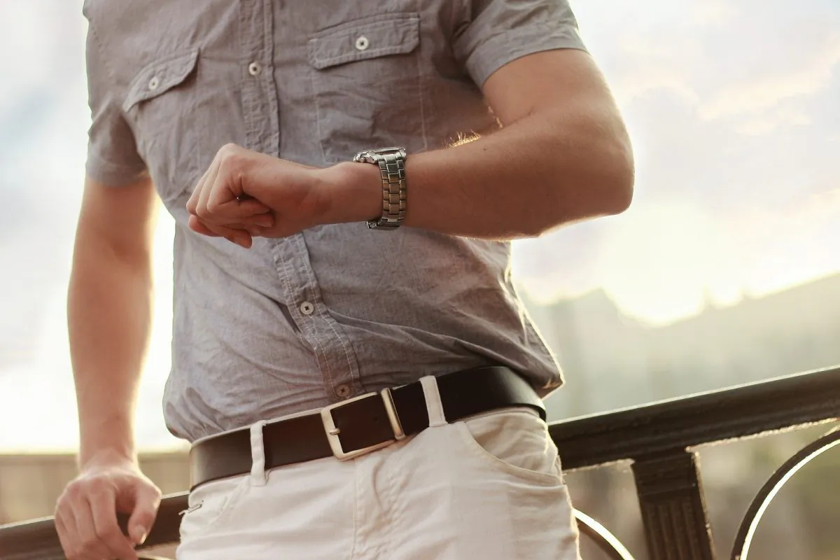 A man checks his watch. Being conscious of how we are using our time can help us be more productive and self-disciplined. (Jan Vašek/Pixabay)