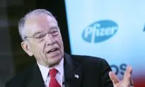 Sens. Johnson, Grassley Seek Records on Obama Officials’ Meetings With Ukrainian and DNC Officials