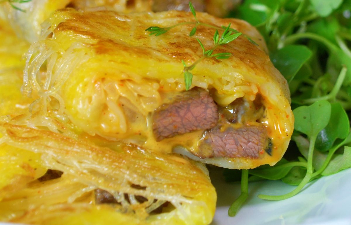 Stuff this noodle omelette with your fillings of choice. (Taste Life)