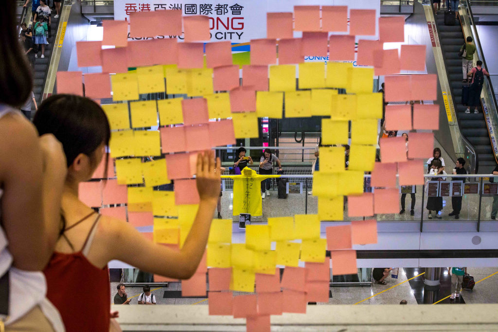 Violence Continues During Anti-Extradition Protests In Hong Kong