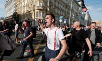 Nearly 1,400 Detained in Moscow Protest; Largest in Decade