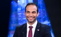 Papadopoulos to Bring Back Mystery $10,000 From Greece