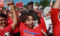 Chicago Teachers Union Warns of No In-Person Classes Over ‘Immediate Threat’ of COVID-19 Delta Variant