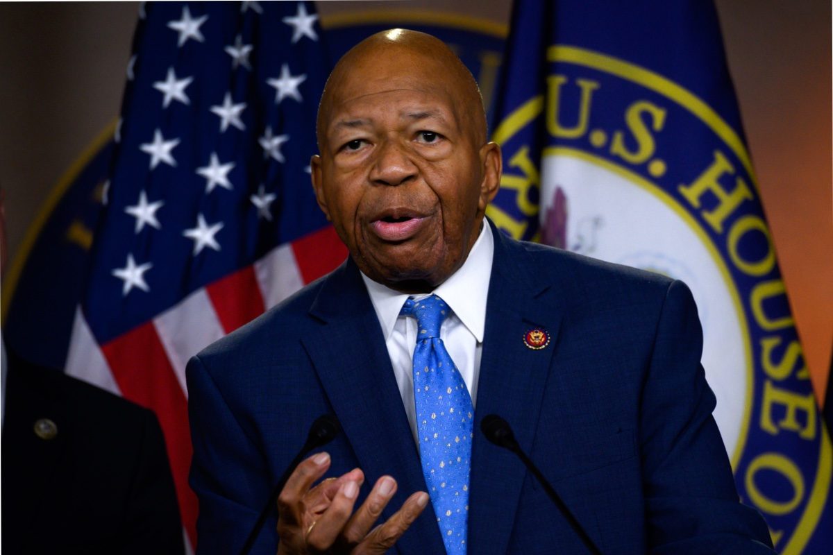 Elijah Cummings Rejected Invite for Tour of HUD Facility ...
